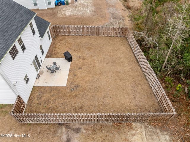 535 White Shoal Way, Sneads Ferry, NC 28460