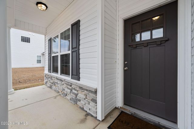 535 White Shoal Way, Sneads Ferry, NC 28460