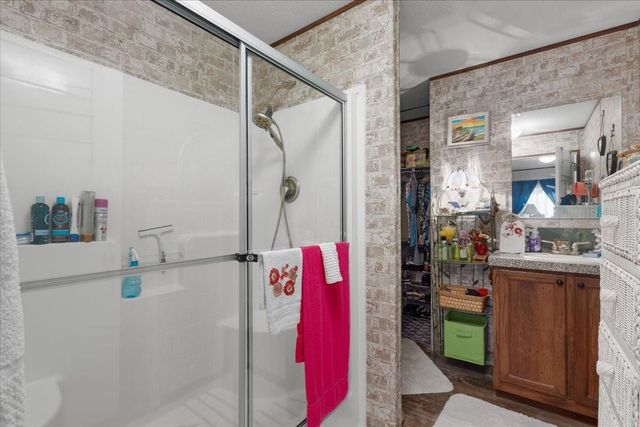 5829 NW 11TH AVENUE, Bell, FL 32619