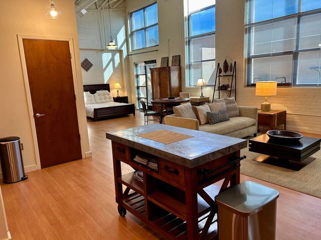 1503 Central Avenue NW 108D, Albuquerque, NM 87104