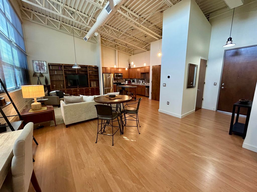 1503 Central Avenue NW 108D, Albuquerque, NM 87104