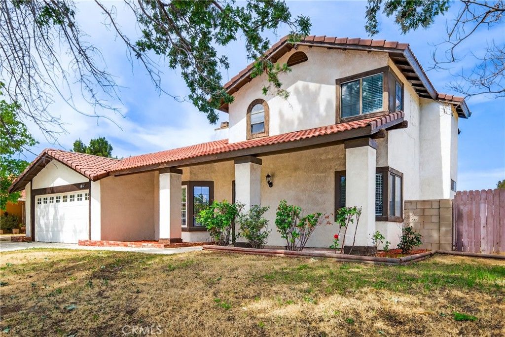 Image 1 of property listing at 1617 La Palma, Palmdale, CA 93550