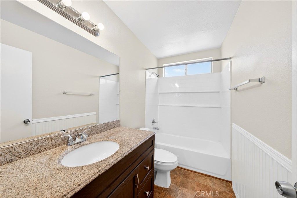 Image 21 of property listing at 1617 La Palma, Palmdale, CA 93550