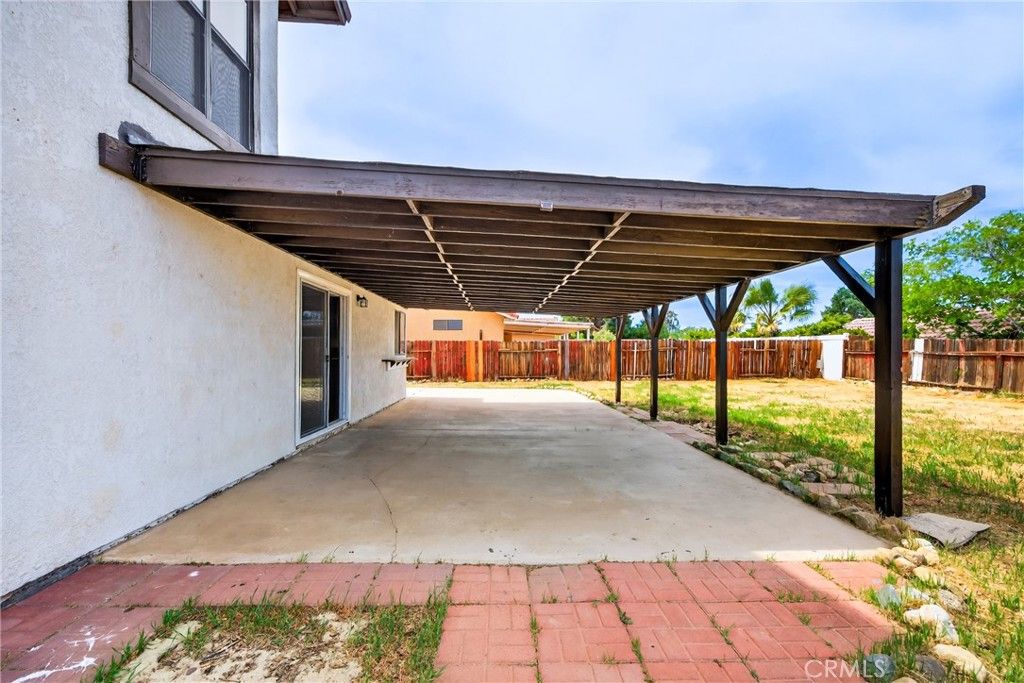 Image 33 of property listing at 1617 La Palma, Palmdale, CA 93550