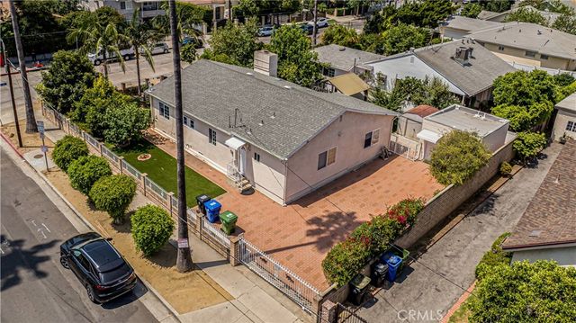 14305 Kittridge Street, Van Nuys, CA 91405