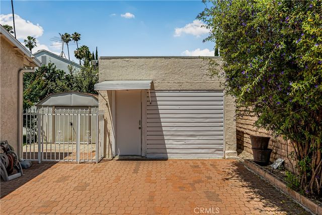 14305 Kittridge Street, Van Nuys, CA 91405