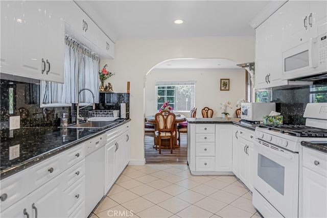 14305 Kittridge Street, Van Nuys, CA 91405