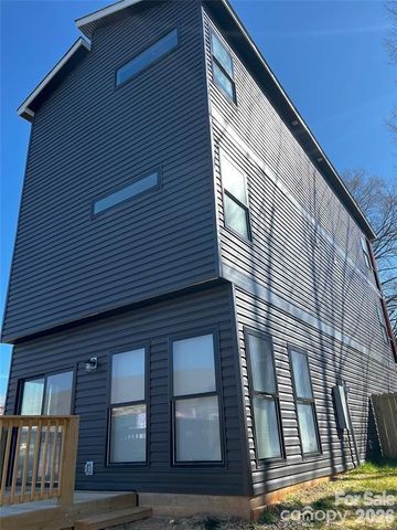 211 S Webb Street, Gastonia, NC 28052