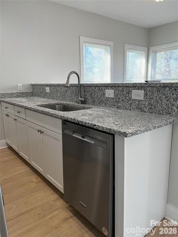 211 S Webb Street, Gastonia, NC 28052
