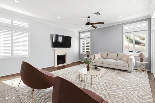 585 Comet Avenue, Simi Valley, CA 93065