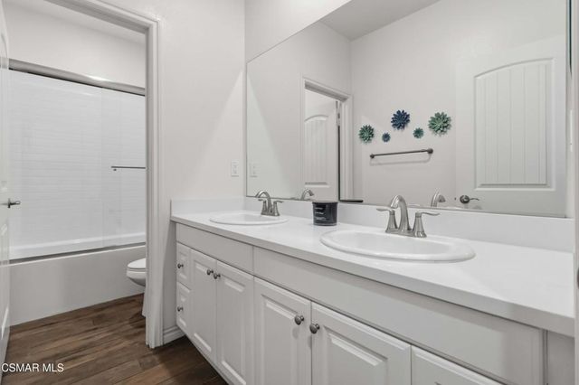 585 Comet Avenue, Simi Valley, CA 93065