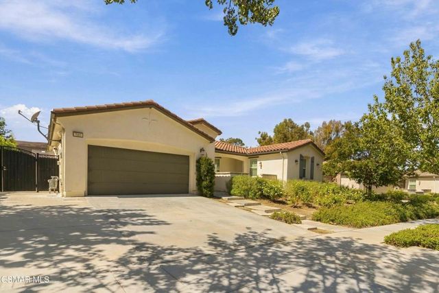 585 Comet Avenue, Simi Valley, CA 93065