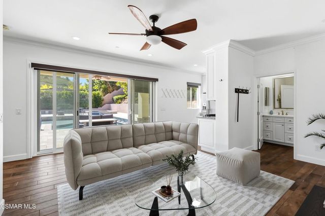 585 Comet Avenue, Simi Valley, CA 93065