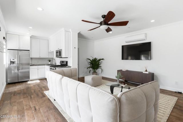 585 Comet Avenue, Simi Valley, CA 93065