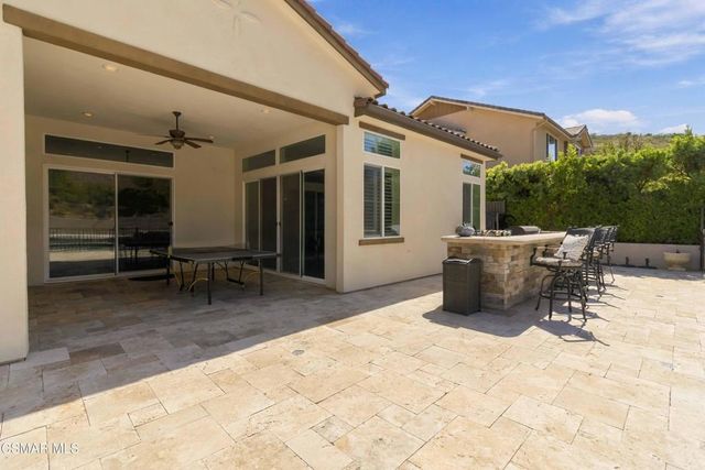 585 Comet Avenue, Simi Valley, CA 93065