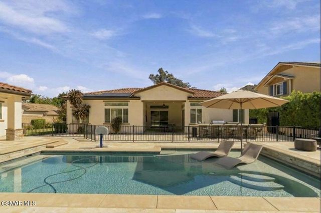 585 Comet Avenue, Simi Valley, CA 93065