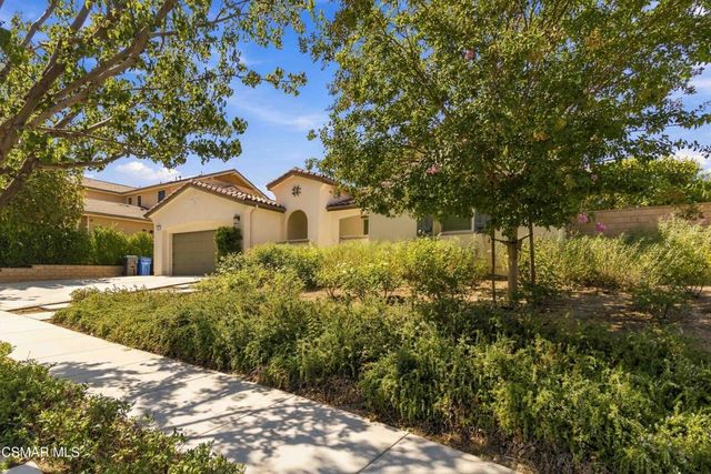 585 Comet Avenue, Simi Valley, CA 93065