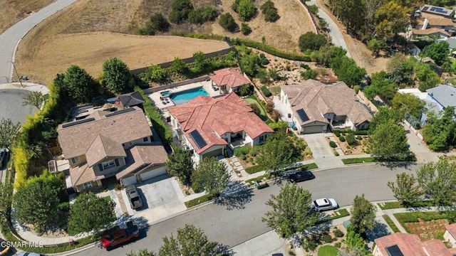585 Comet Avenue, Simi Valley, CA 93065