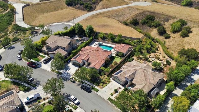 585 Comet Avenue, Simi Valley, CA 93065
