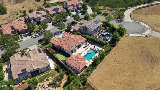 585 Comet Avenue, Simi Valley, CA 93065