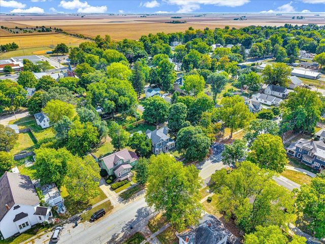 302 N Minier Avenue, Minier, IL 61759