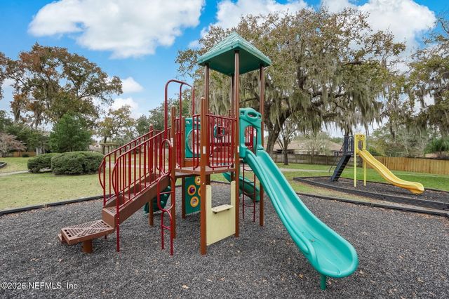 2834 CIRCLE RIDGE Drive, Orange Park, FL 32065