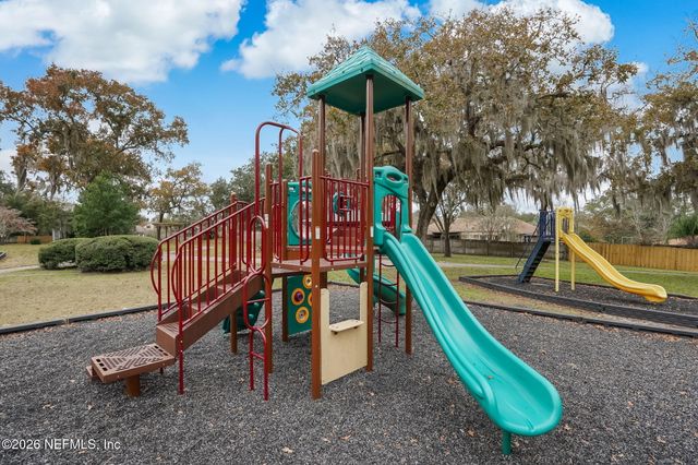 2834 CIRCLE RIDGE Drive, Orange Park, FL 32065