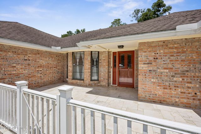 2834 CIRCLE RIDGE Drive, Orange Park, FL 32065