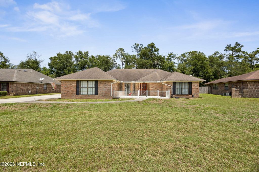 2834 CIRCLE RIDGE Drive, Orange Park, FL 32065