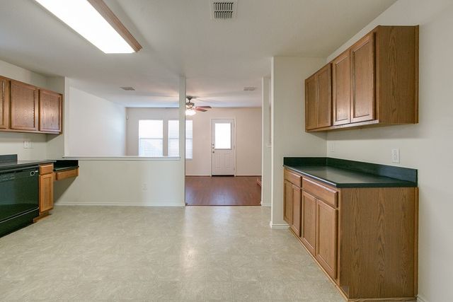 4541 Martingale View Lane, Fort Worth, TX 76244