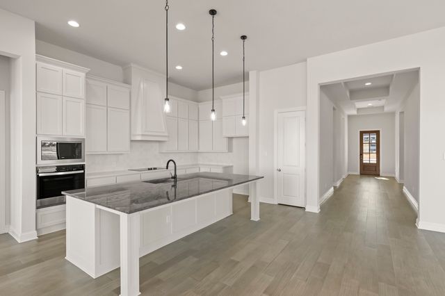 1320 Red Rock, Hewitt, TX 76643