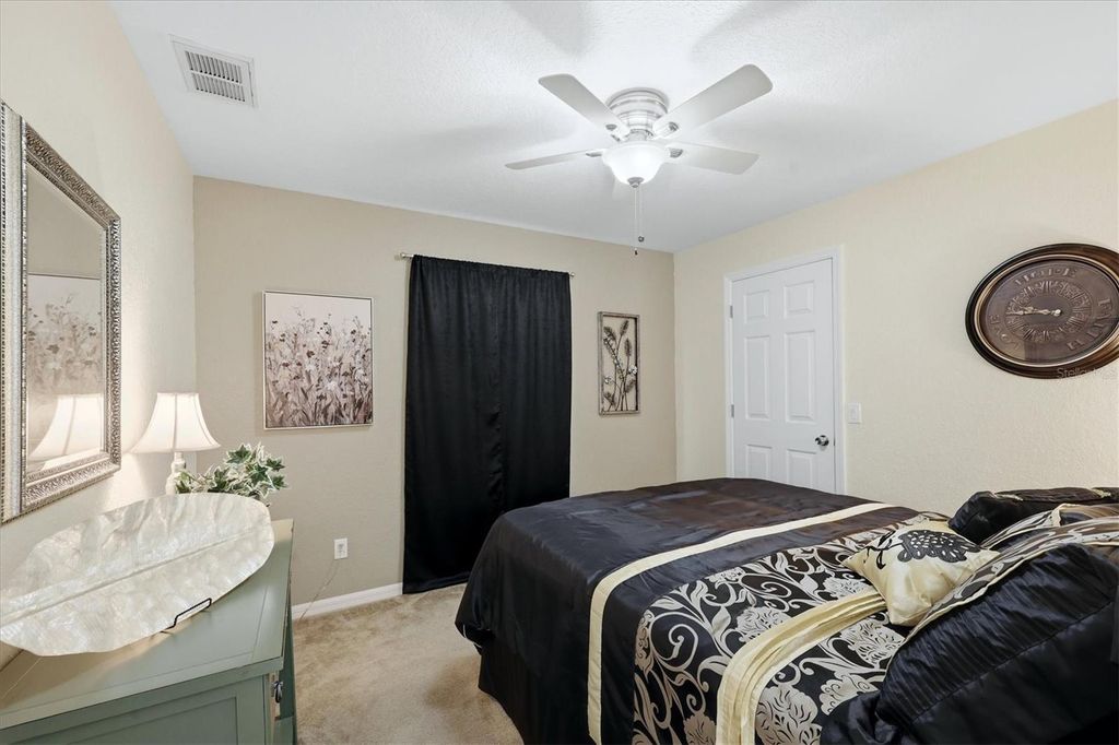 Image 23 of property listing at 4704 DABNEY STREET, North Port, FL 34288