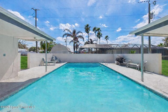 1300 Lester Court, Merritt Island, FL 32952