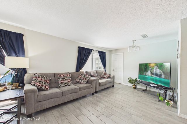 1300 Lester Court, Merritt Island, FL 32952