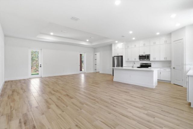 6534 N HARCROSS AVENUE, Dunnellon, FL 34433