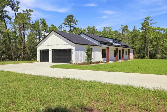 6534 N HARCROSS AVENUE, Dunnellon, FL 34433