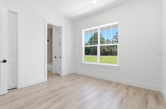 6534 N HARCROSS AVENUE, Dunnellon, FL 34433