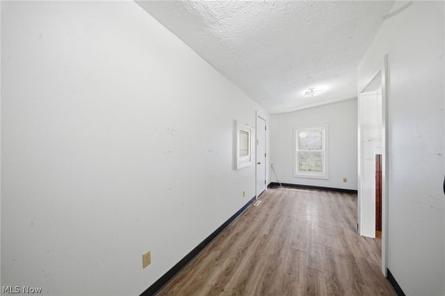 57 W Union Street, Geneva, OH 44041