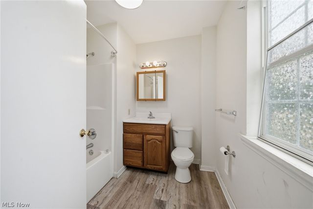 57 W Union Street, Geneva, OH 44041