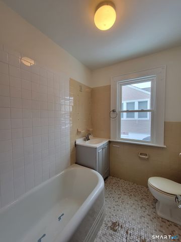 14 Richard Street 1, Ansonia, CT 06401