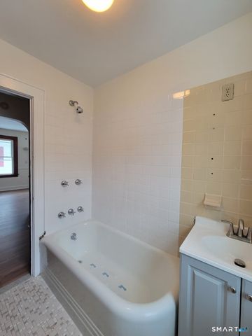 14 Richard Street 1, Ansonia, CT 06401