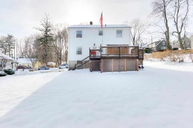 3 Shoreham St, Worcester, MA 01605