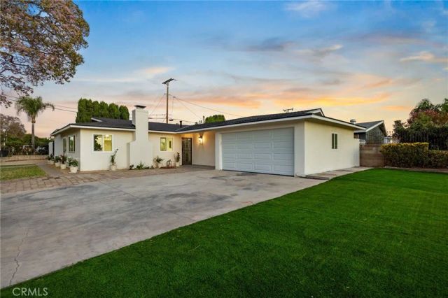 1638 W Pine street, Santa Ana, CA 92703