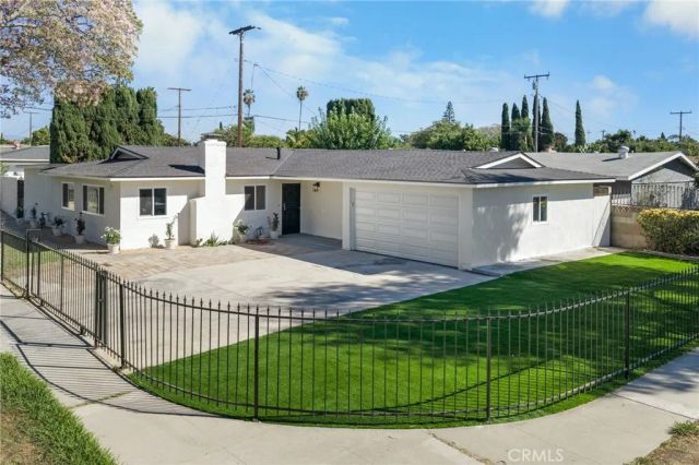 1638 W Pine street, Santa Ana, CA 92703