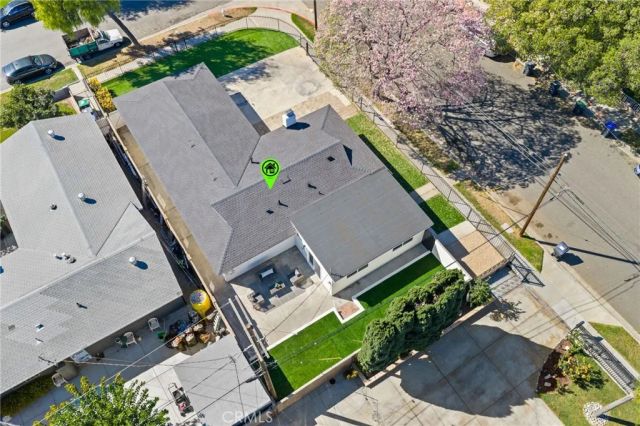 1638 W Pine street, Santa Ana, CA 92703