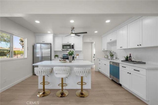 1638 W Pine street, Santa Ana, CA 92703