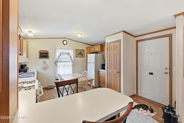 12 Lace Bark Lane, Jackson, NJ 08527