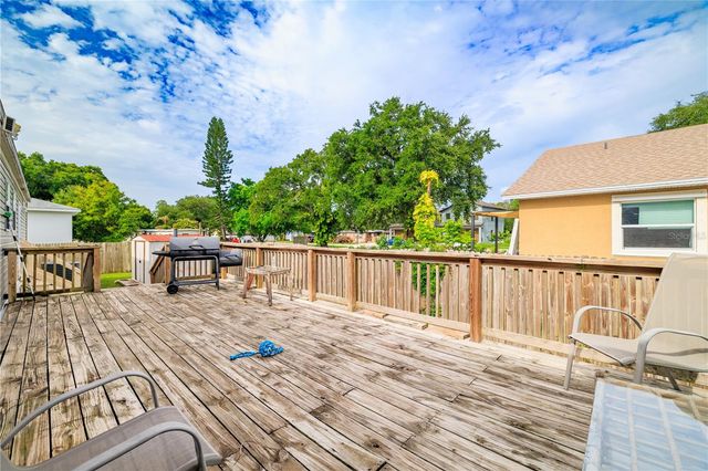 12275 CROSS STREET, Largo, FL 33773
