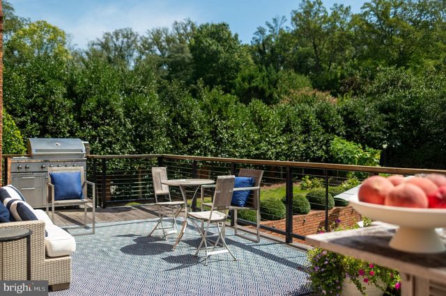 4841 KEMBLE PL NW, Washington, DC 20007