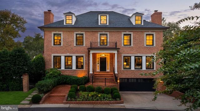 4841 KEMBLE PL NW, Washington, DC 20007